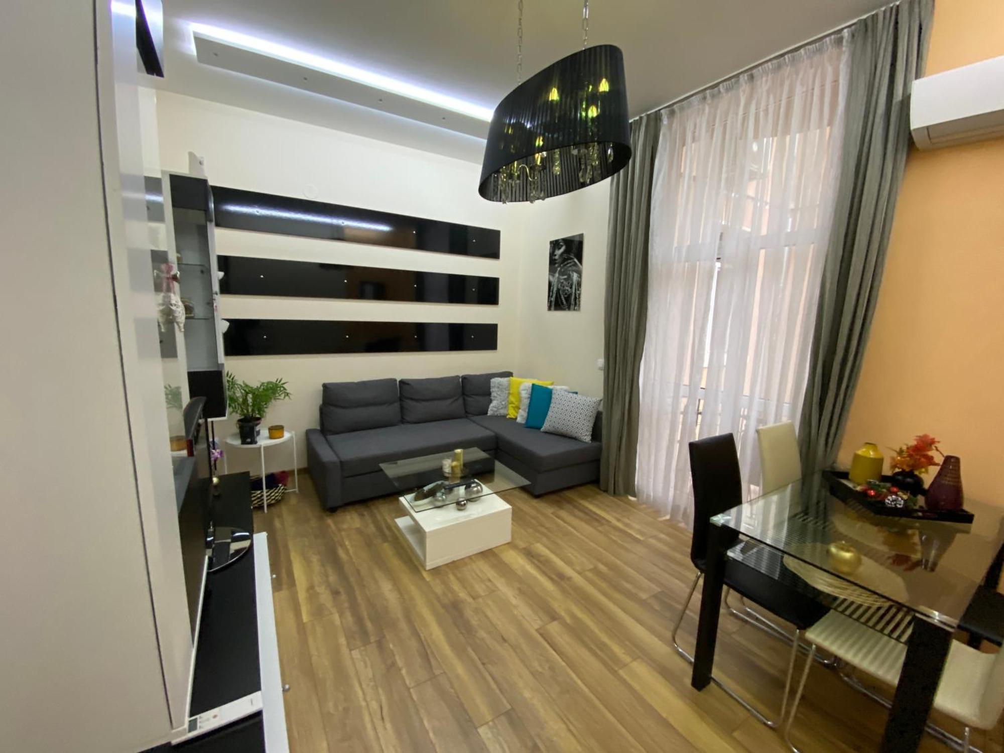 Cozy Apartment In Downtown Sofia - Tsar Samuil Street Buitenkant foto